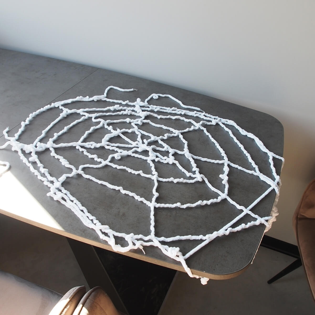 Dirbtinis voratinklis, baltas