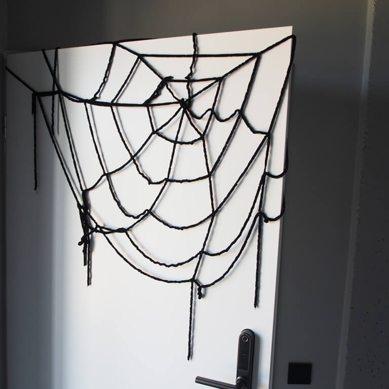 Dirbtinis voratinklis, juodas