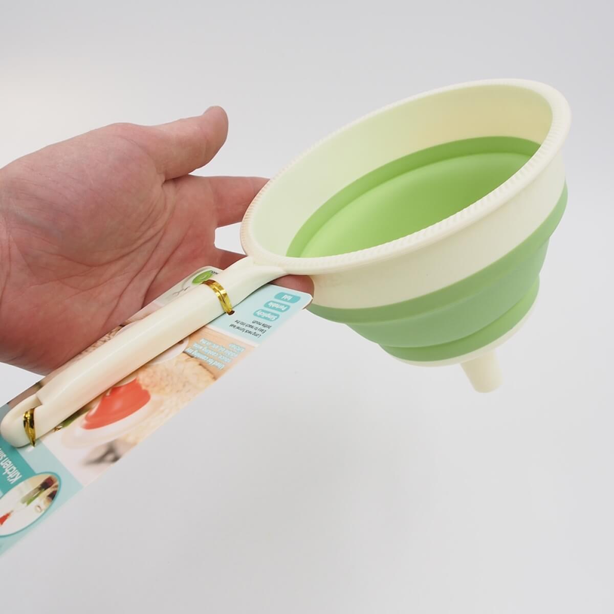 Plastikinis piltuvėlis, 15cm