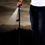 Sulankstoma lazda su LED