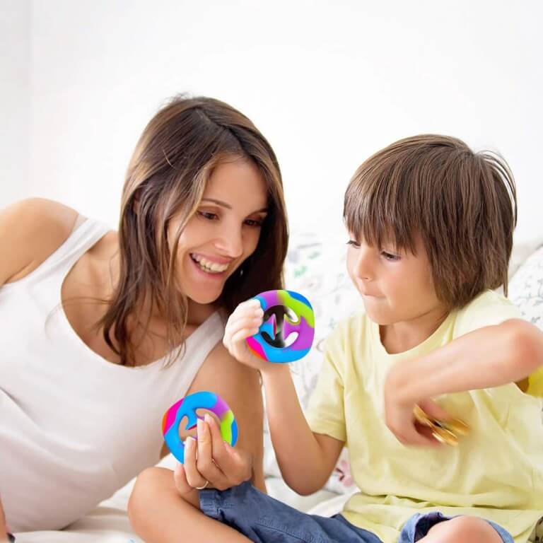 Antistresinis žaidimas, Fidget snap