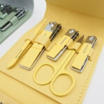 Manikiūro rinkinys, Manicure