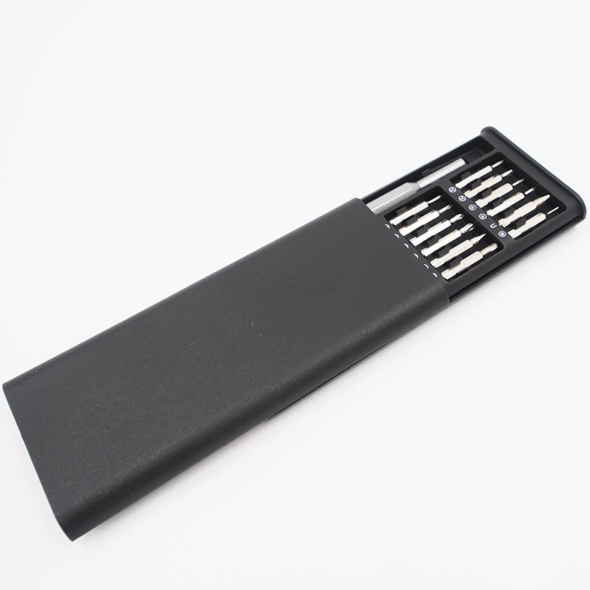 Atsuktuvų rinkinys su dėklu, 24 dalių