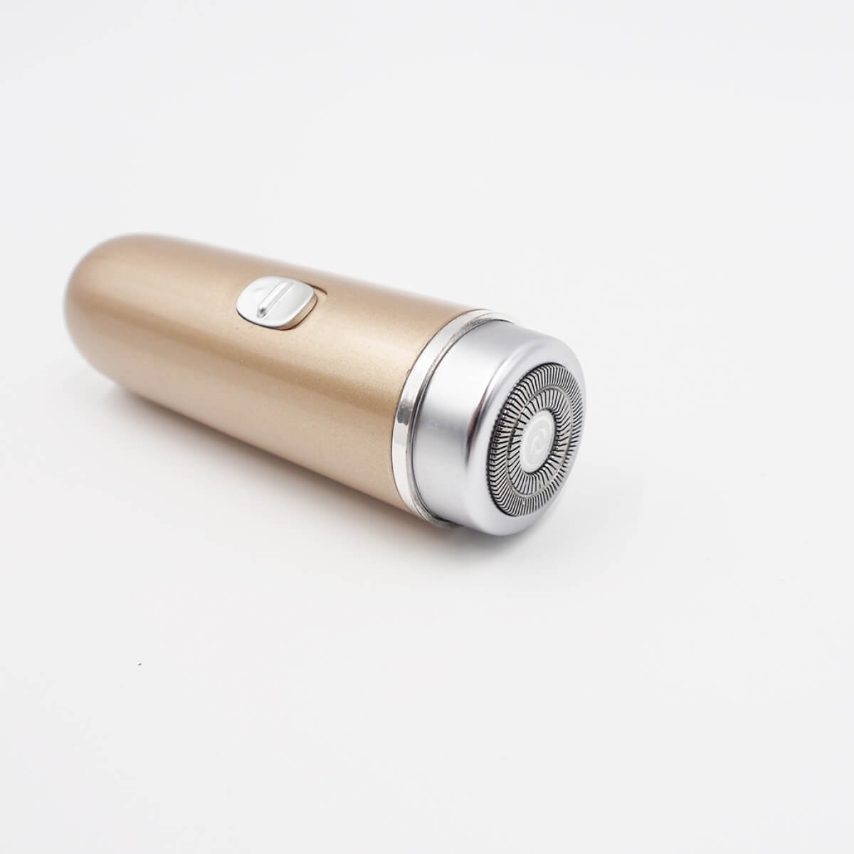 Kelioninė barzdaskutė, Xline 8w