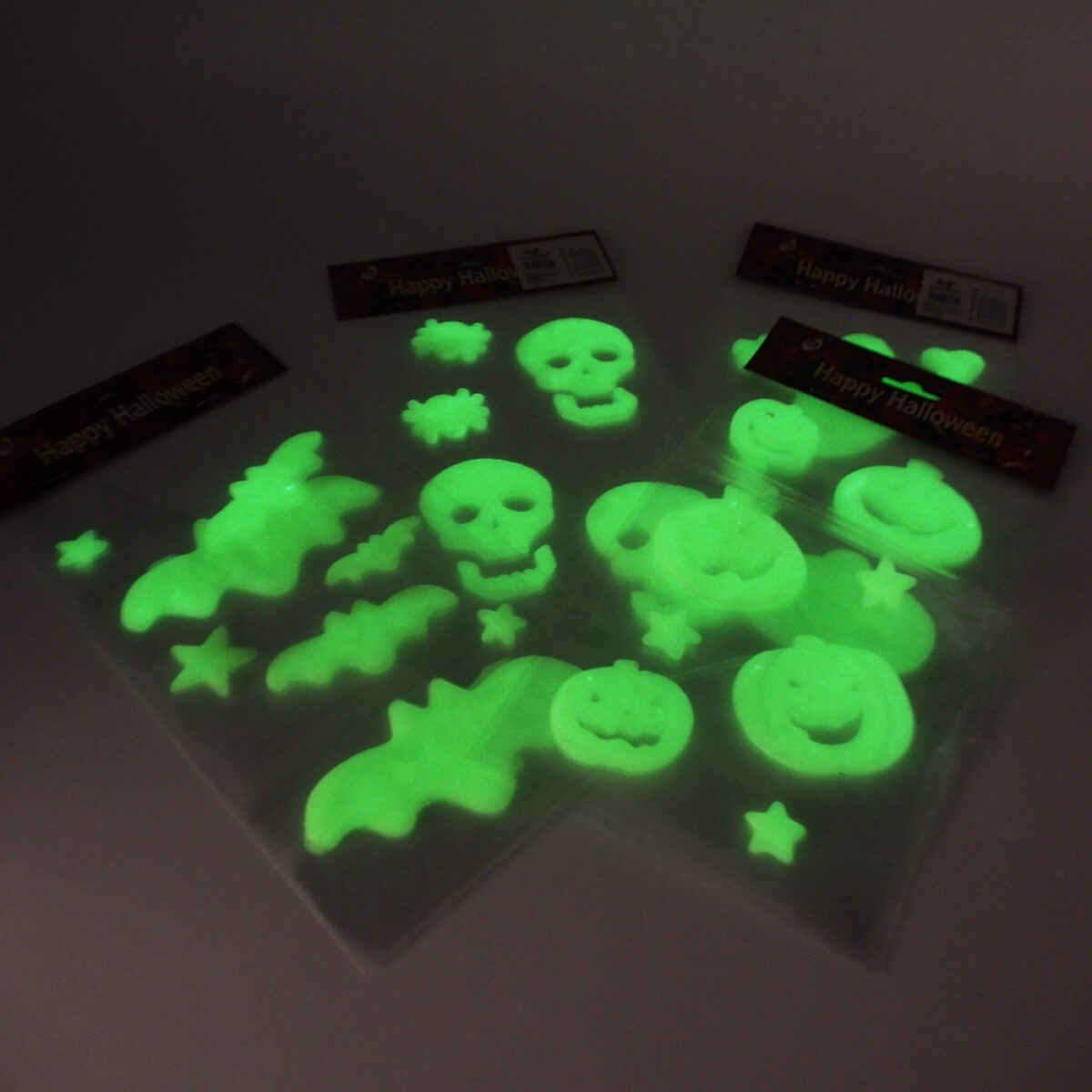 Helovino lipdukai, šviečiantis tamsoje