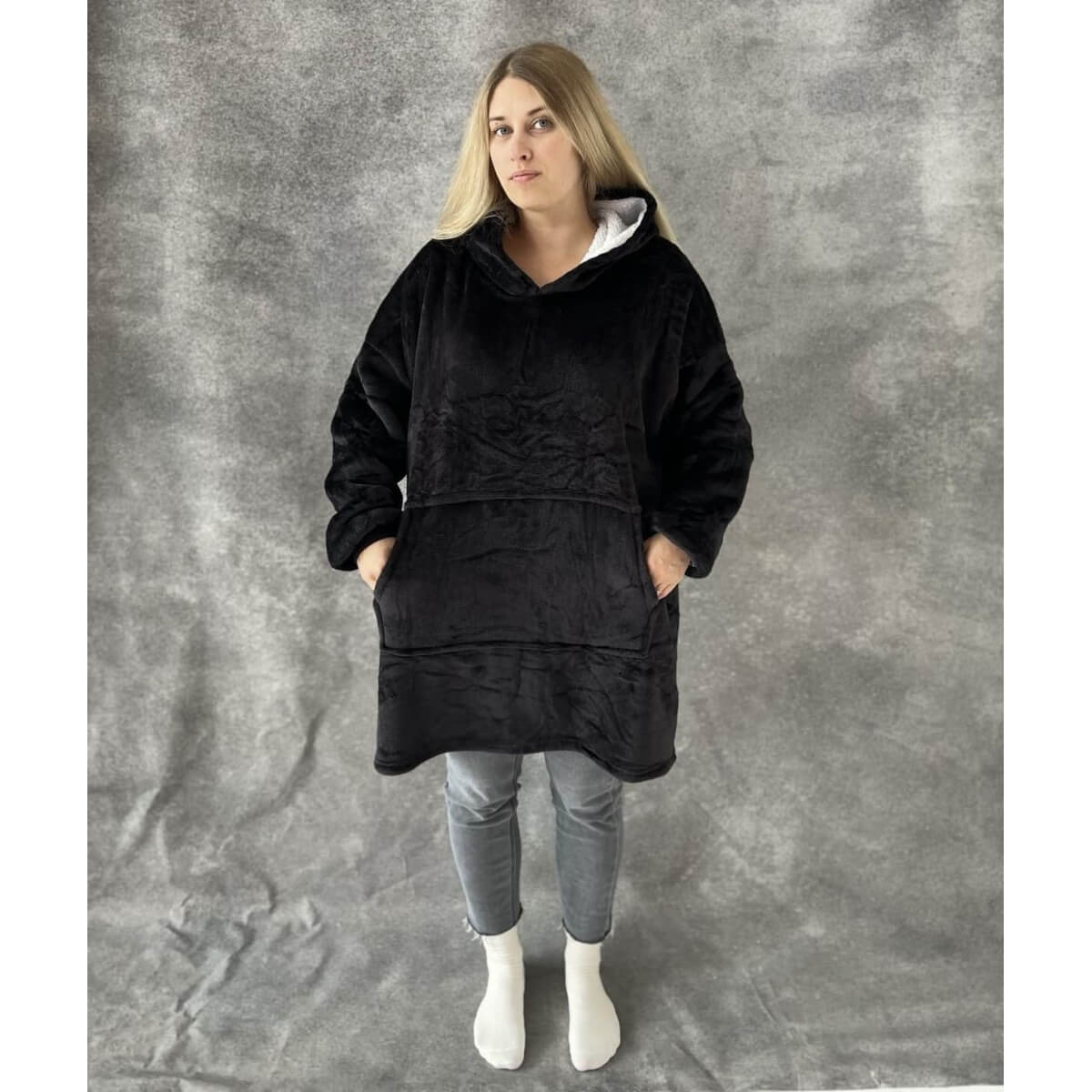 Pledas džemperis XXL , juodas