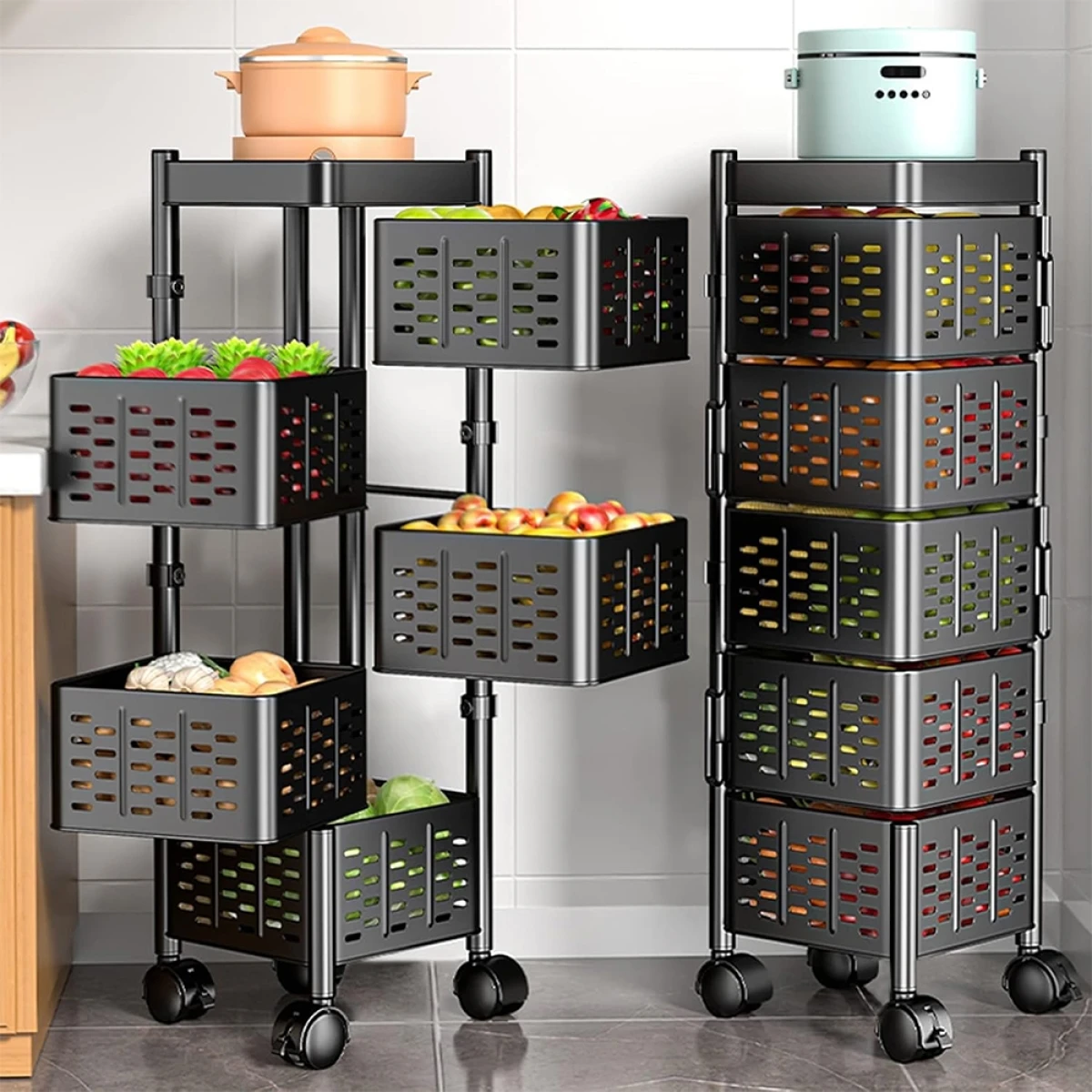 Lentyna su stalčiais ir ratukais