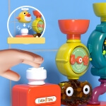 Vonios žaislas Woopie Vandens antis Su siurbtukais ir dušu 18+ mėn