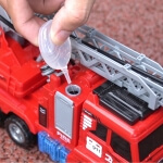 Gaisrinis automobilis savarankiškai važiuojantis su LED ir mini modeliais