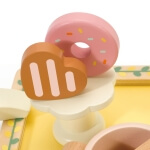 Žaislinis medinis arbatos indų rinkinys su padėklu ir saldumynais , Classic World  14 dalių