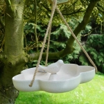 Paukščių lesyklėlė girdykla