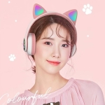 Bevielės ausinės su led , juodos