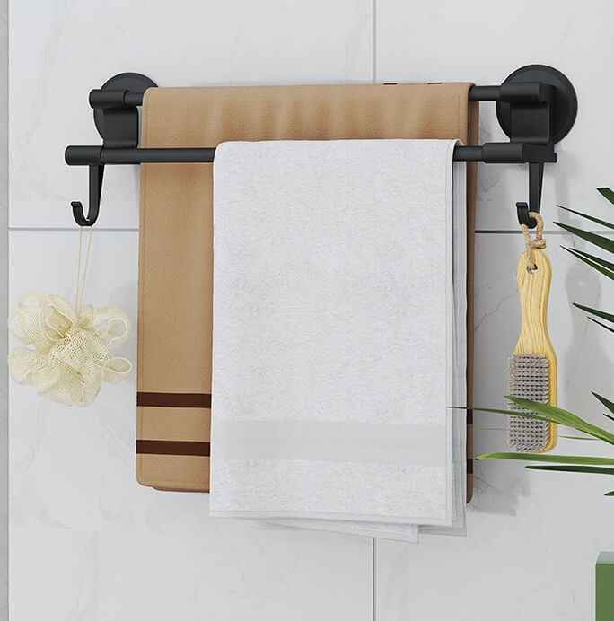 Vonios kambario rankšluosčių pakaba, Juoda Vonios kambario rankšluosčių pakaba, Juoda