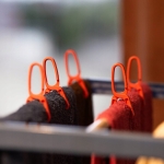 Skalbinių virvė su segtukais, 20 metrų